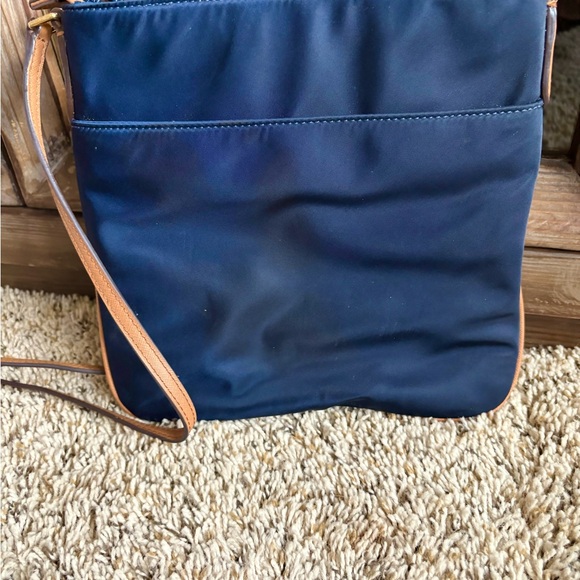 Michael Kors Navy Kelsey Crossbody Bag - Picture 5 of 6